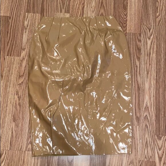 Top Shop Beige Vinyl Skirt - Picture 2 of 4